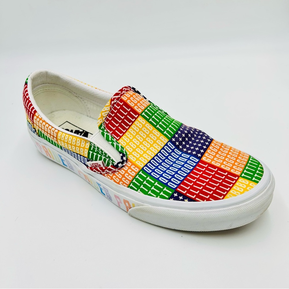 Vans shoes Classic Slip-On Pride Multi-Color Rainbow Sneakers Men Size 8.5